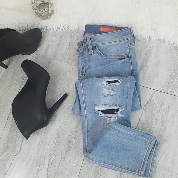 Jean Shop Destroyed Denim Jeans - Picture 9 of 16